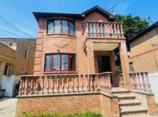 42-12 195th St FLOOR 1, Flushing, NY 11358