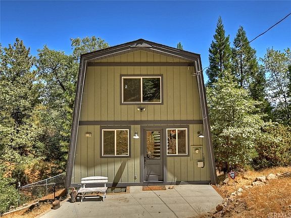3rd image of 27780 Polar Dr