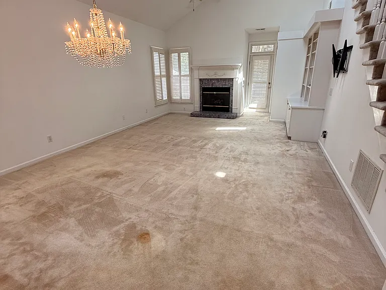 74 Park Village Ln — Photo 2
