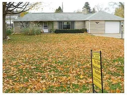 58829 Campbell St photo 1