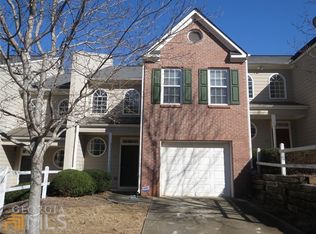 327 Parkview Manor Dr, Tucker, GA 30084
