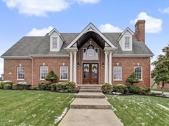 2nd image of 501 Breezewood Cir