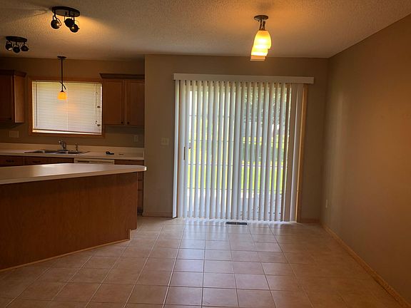 2nd image of 15071 Dunwood Trl