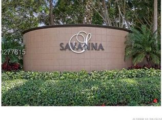 899 Nandina Dr, Weston, FL 33327