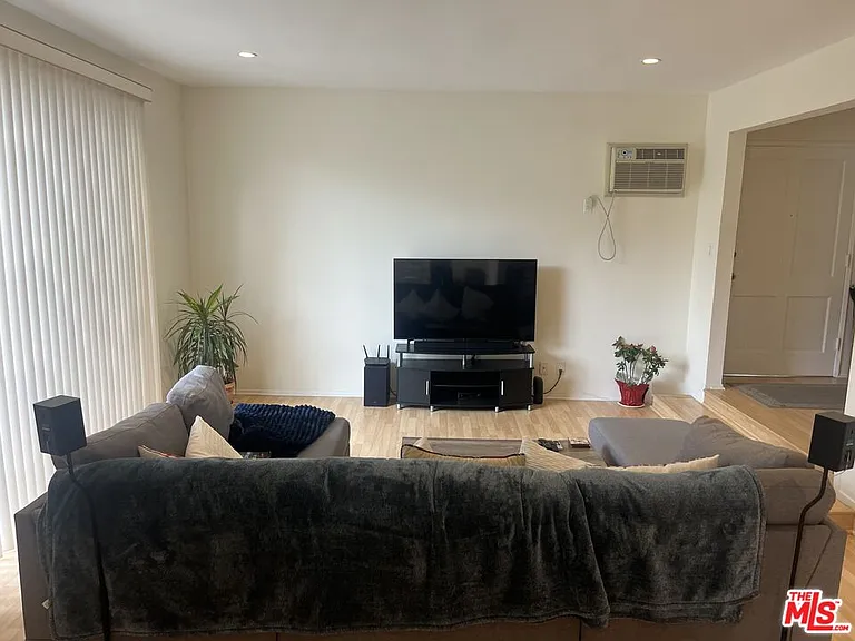 11937 Darlington Ave #1 — Photo 17