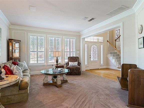 5th image of 7533 Primrose Dr