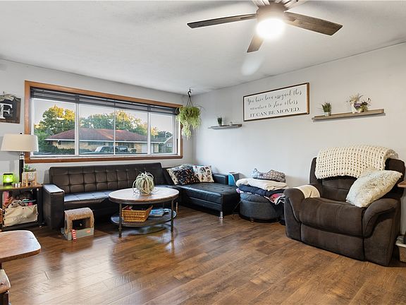 3rd image of 3795 Cordell Dr