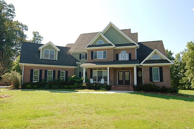 1st image of 504 Windflower Pl