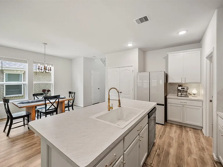 9985 Mountain Lion Ln — Photo 5