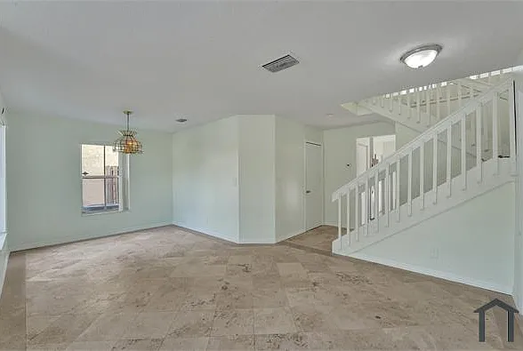 3436 Orinoco Ln — Photo 8