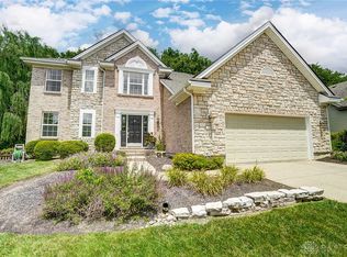 184 Hillcrest Dr, Springboro, OH