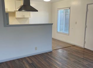 1465 Henderson Ave APT 2, Long Beach, CA 90813