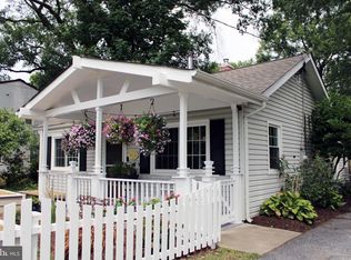 4806 Longfellow St, Riverdale, MD