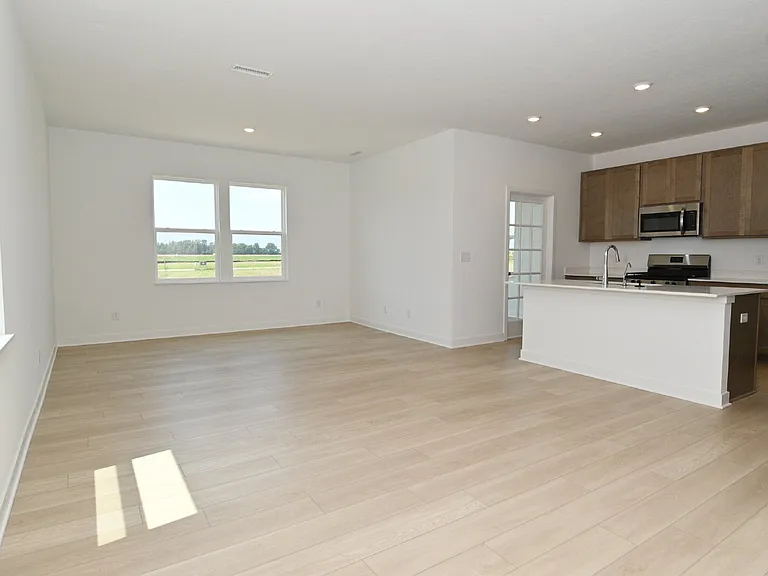 8118 Ridge Line Dr — Photo 7