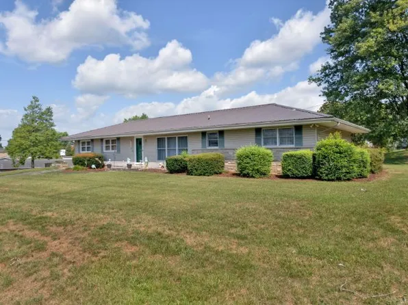 332 Oak Dr, Church Hill, TN 37642