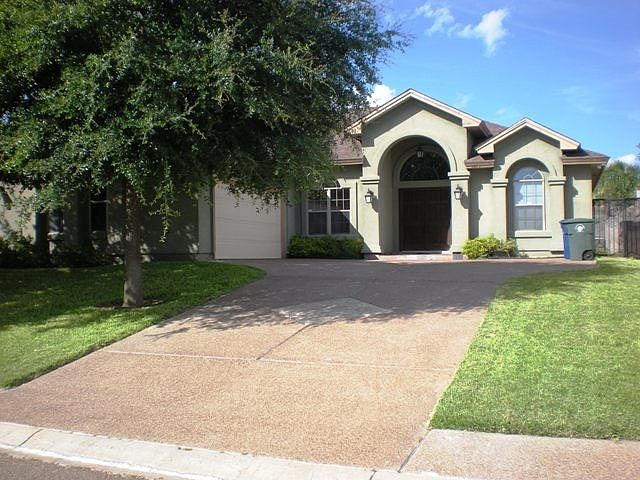 1st image of 6525 Grande Bay Dr