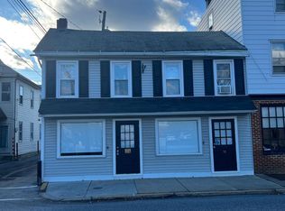18 S Market St, Mechanicsburg, PA