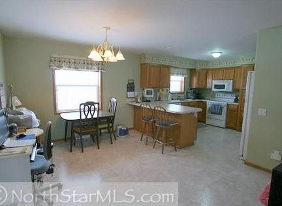4th image of 35226 Silver Ave