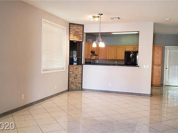 2nd image of 7711 Hampton Cove Ln
