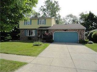 123 Highview Cir, Buffalo, NY 14219