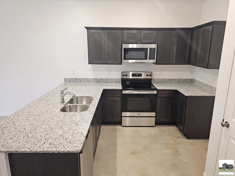 1309 Concord Dr #A — Photo 3