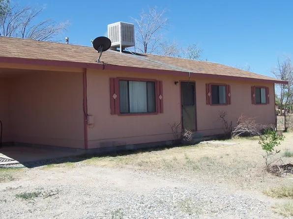 2737 W Airport Rd, Willcox, AZ 85643