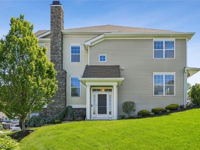 18 Blazingstar Way, Hackettstown, NJ, 07840