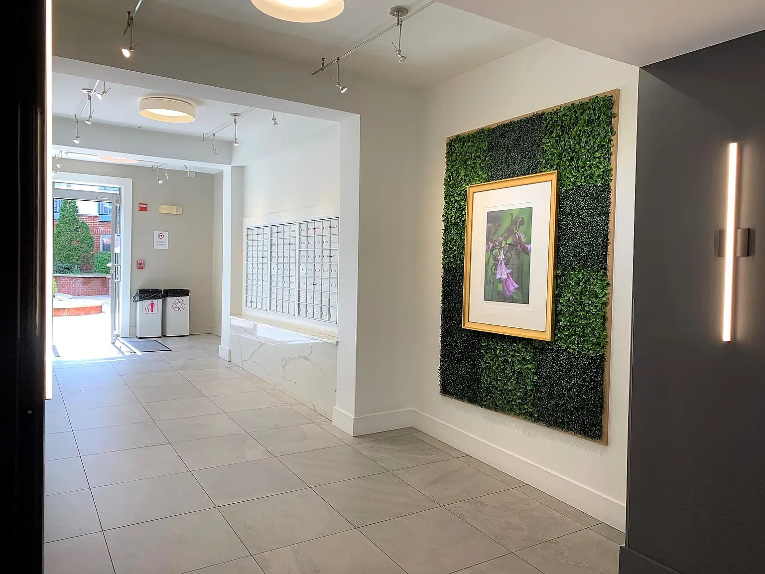 1 bed, 699 sqft, $2,500 — Photo 3