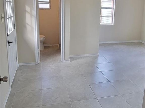 5th image of 2428 Melba Ave