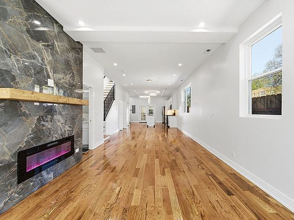 5th image of 616 N Avers Ave