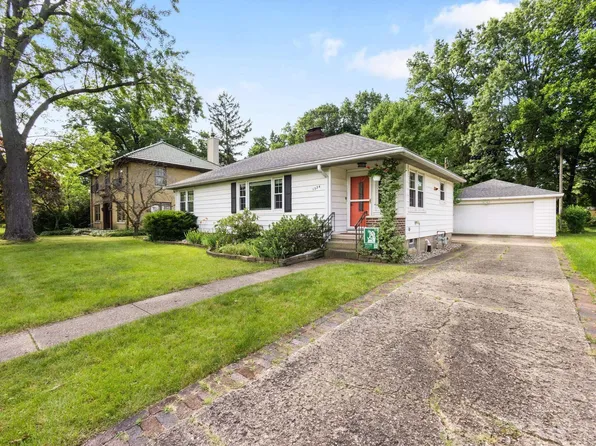 1324 E Colfax Ave, South Bend, IN 46617