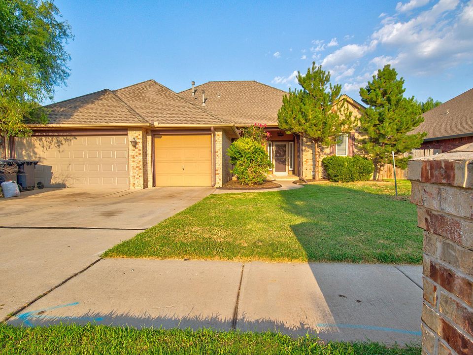 1st image of 16200 Vallejo Pl