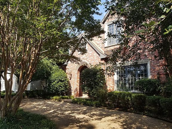 2nd image of 3708 Watercrest Dr