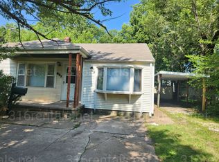 951 N Pershing St, Wichita, KS 67208