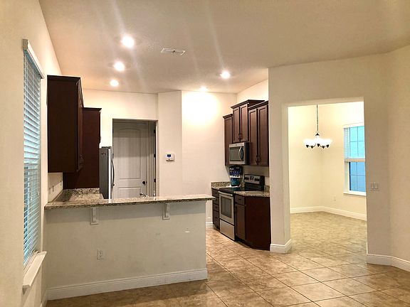 3rd image of 8566 Crescendo Ave