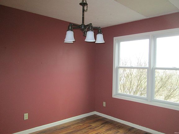 4th image of 4520 N Ruppert Rd