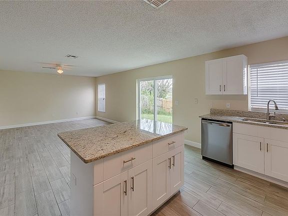 3rd image of 1250 Epson Oaks Way