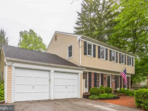 580 Gregory Ln, Devon, PA 19333