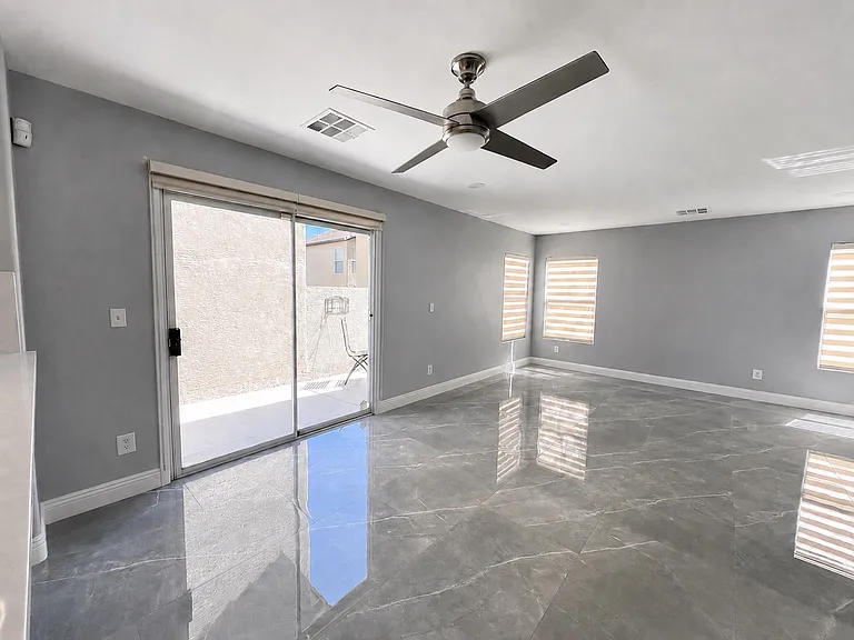 7224 Forefather St — Photo 28