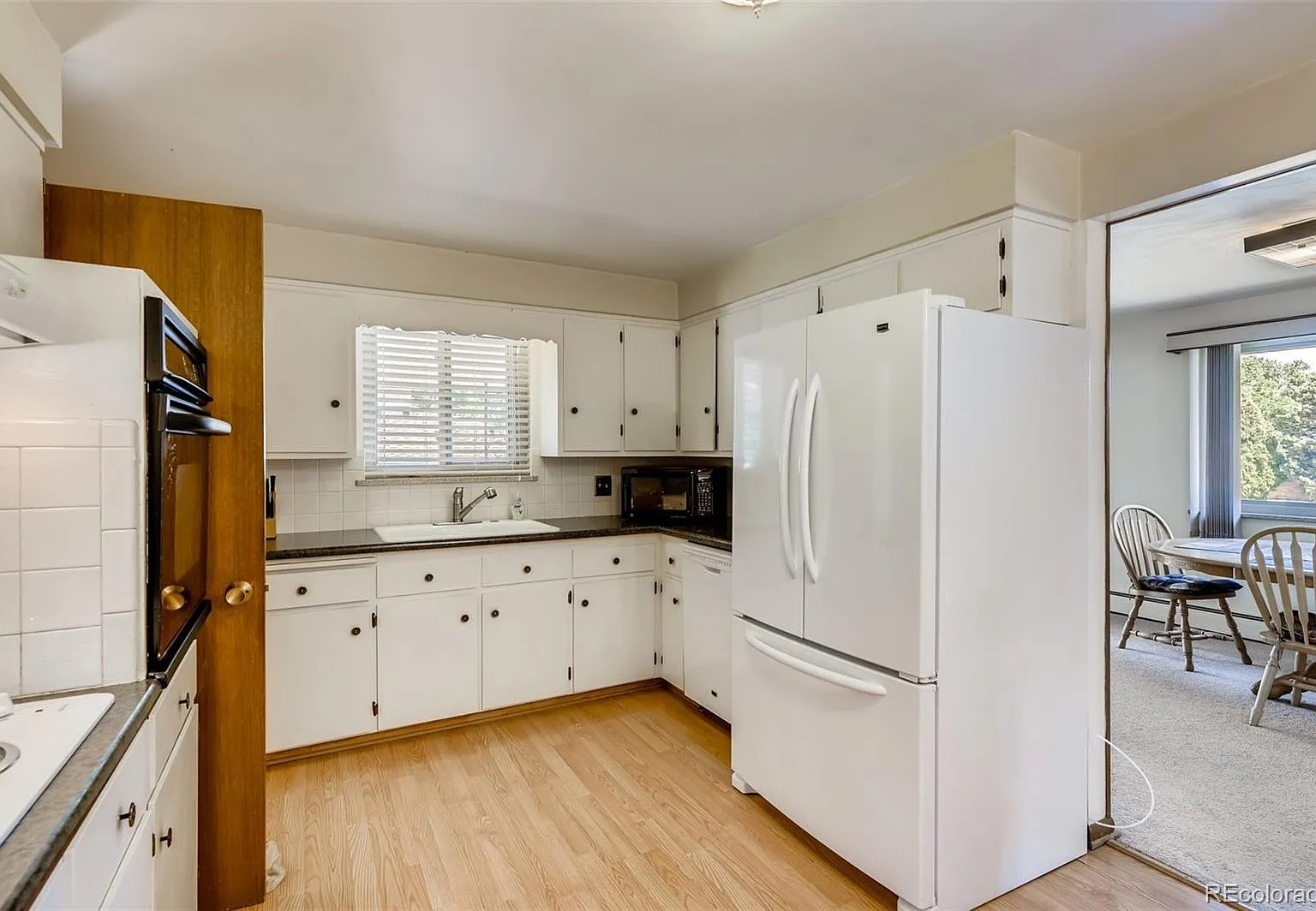 2 bed, 1800 sqft, $2,585 — Photo 4