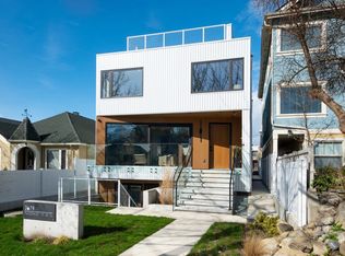 3679 Pandora St, Vancouver, BC