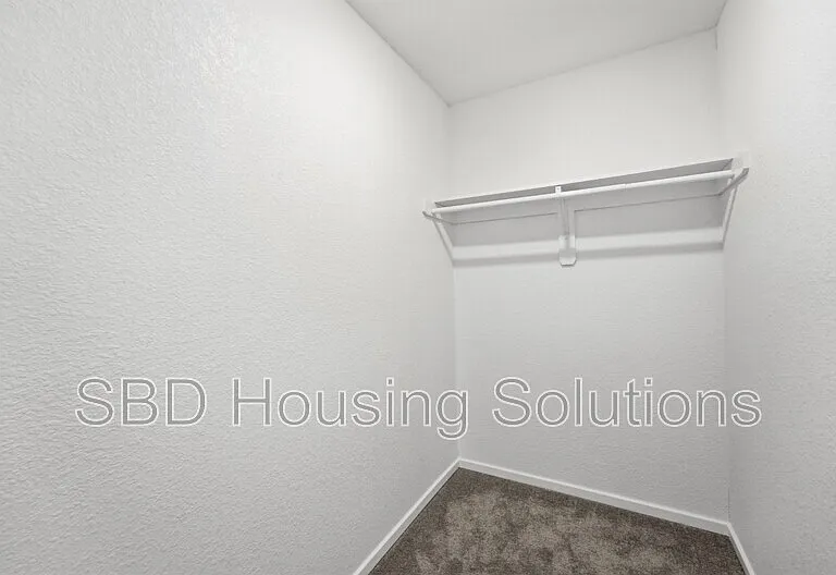 8810 SW 10th St — Photo 6
