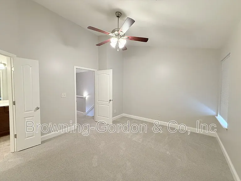 1057 Woodbury Falls Dr — Photo 12