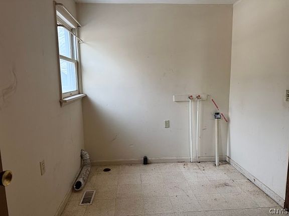 5th image of 190 Austin Hill Rd