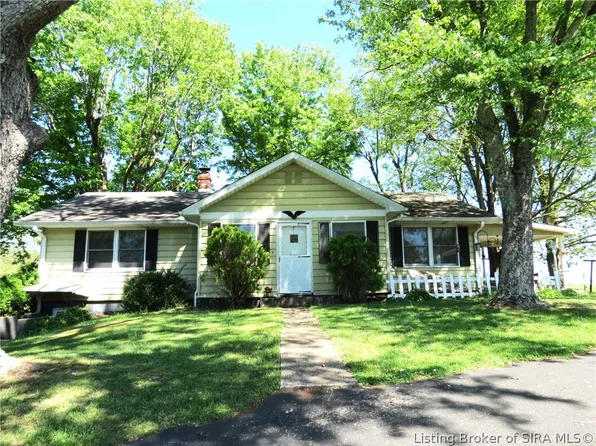511 Sky Park Drive NE, Corydon, IN 47112