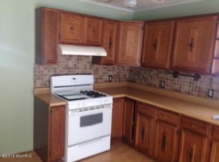 2331 N Conservative Xing, White Cloud, MI 49349