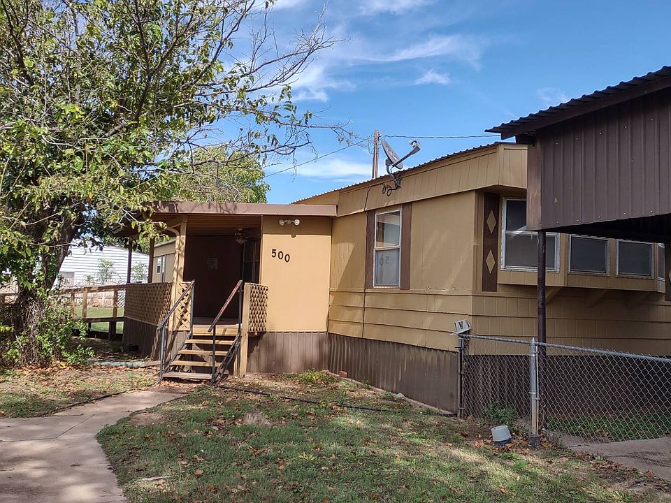 1st image of 500 E Truett St