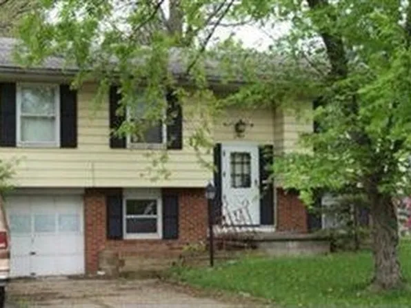 2964 Williamsburg St NW, Warren, OH 44485