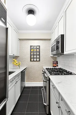 Sold by Compass | media 8