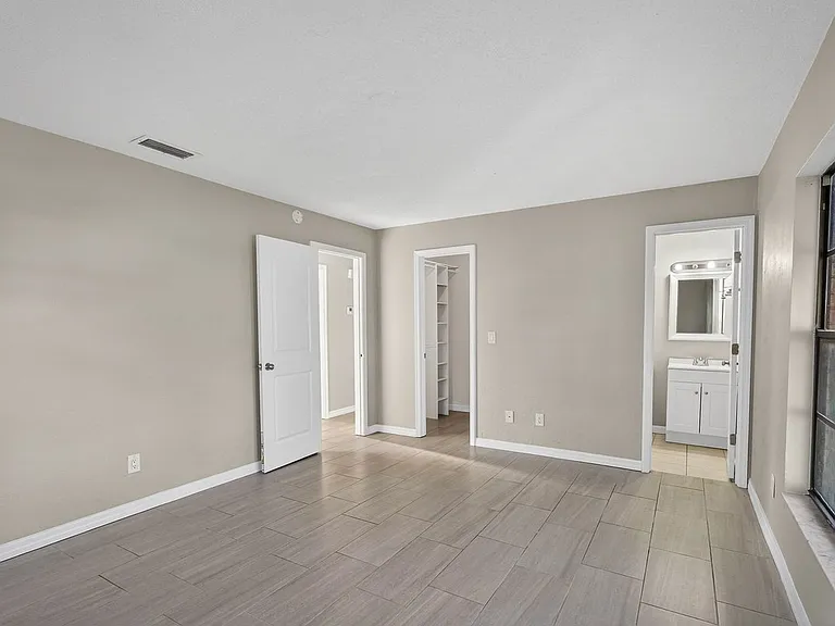 1956 Red Cedar Cir — Photo 42